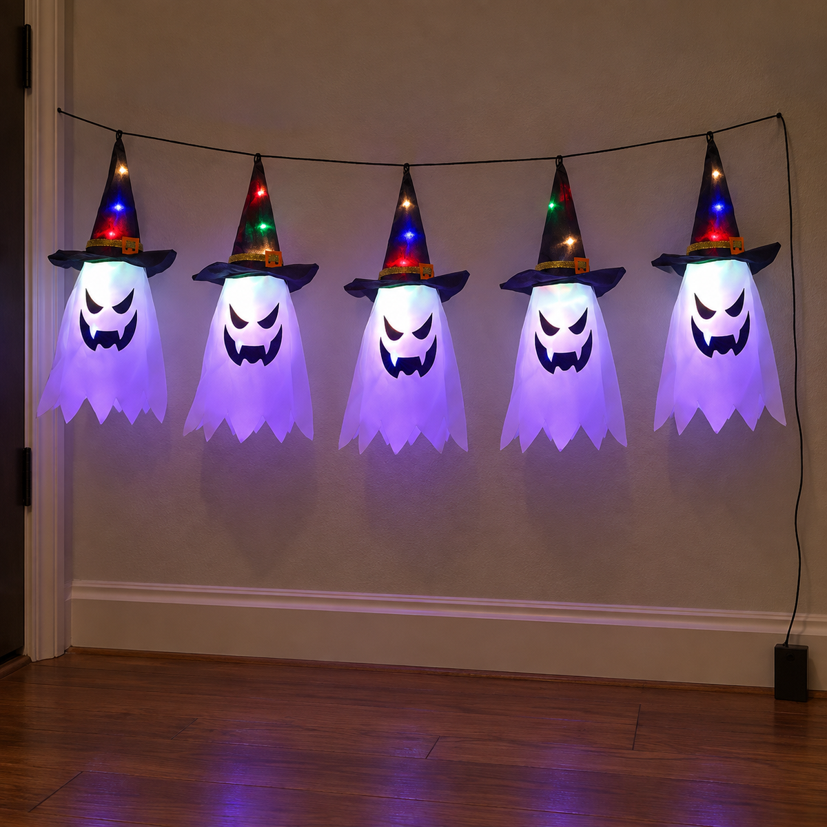 Five ghost lanterns on a 3 m string with the black battery box - battery powered Halloween ghost string lights
